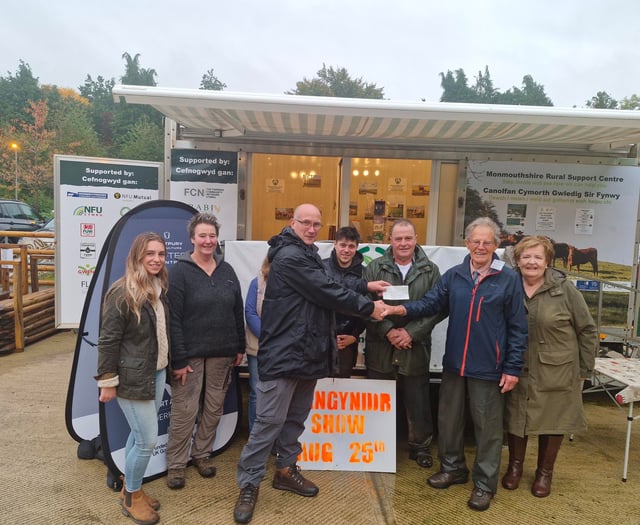 Rural support centre gets help from show committee