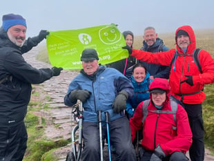 A walk to remember for 86-year-old Ian!