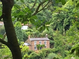 Forest of Dean cottage for sale...if you're prepared for a walk