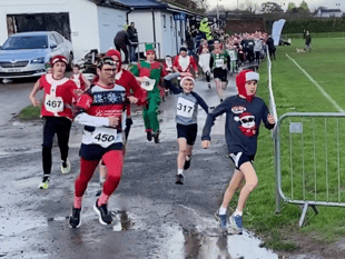 Feast your mince pies... it's the Santa Fun Run!