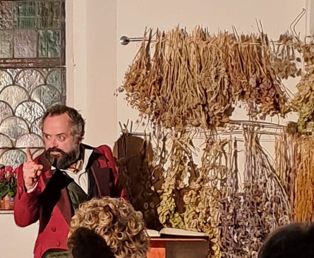 Standing ovations for a  A Christmas Carol to remember