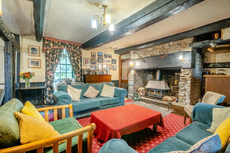 poolway house
