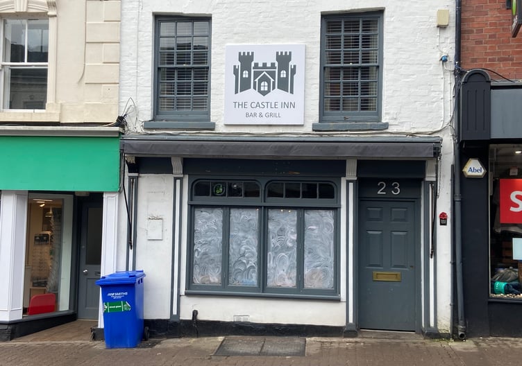 The landlords have called time on the popular Castle Inn, citing rocketing costs