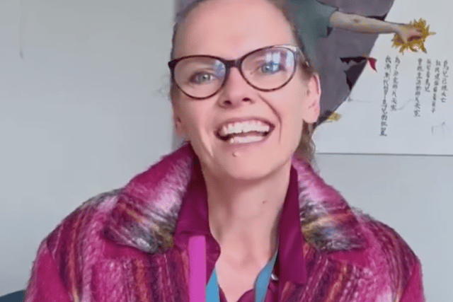 Popular deputy head leaves for pastures new