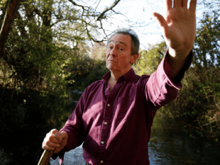 Celebs tell Nando’s to clean up act over Wye pollution