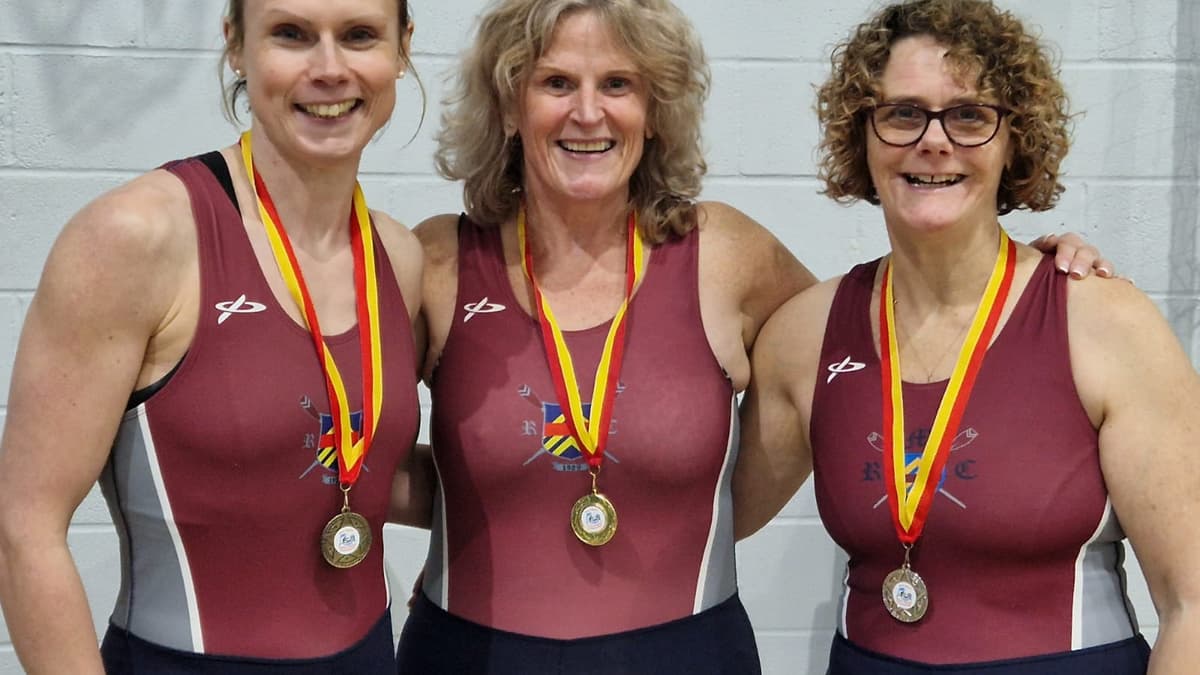 Rowers put their shoulder to the wheel indoors | monmouthshirebeacon.co.uk