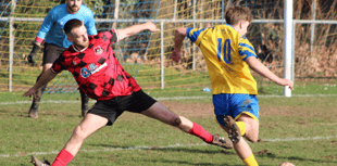 Mat's spot on to fire Kingfishers into final