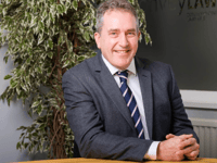 Conveyancer banned for 'misleading' students