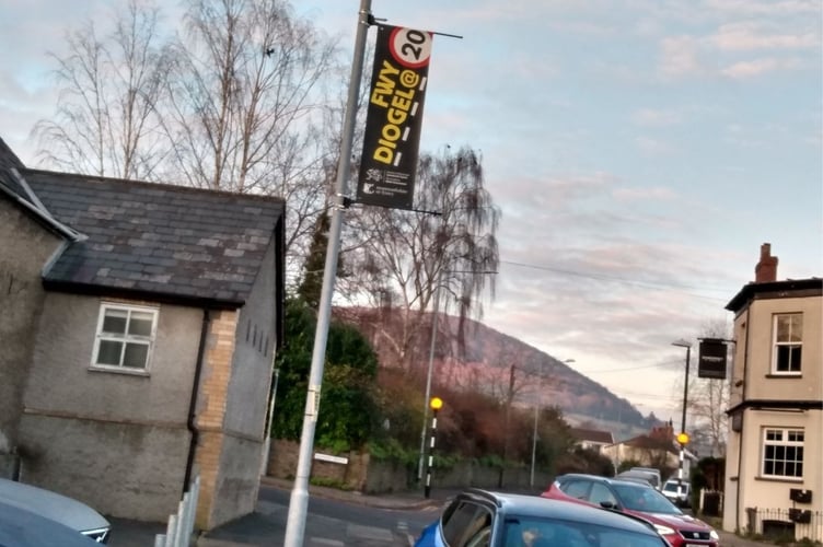 20mph row rumbles on