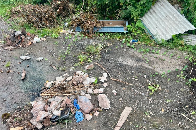 Rubbish in a pull-in on the old Monmouth to Raglan road