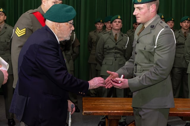 Hundred-year-old former commando inspires new marines