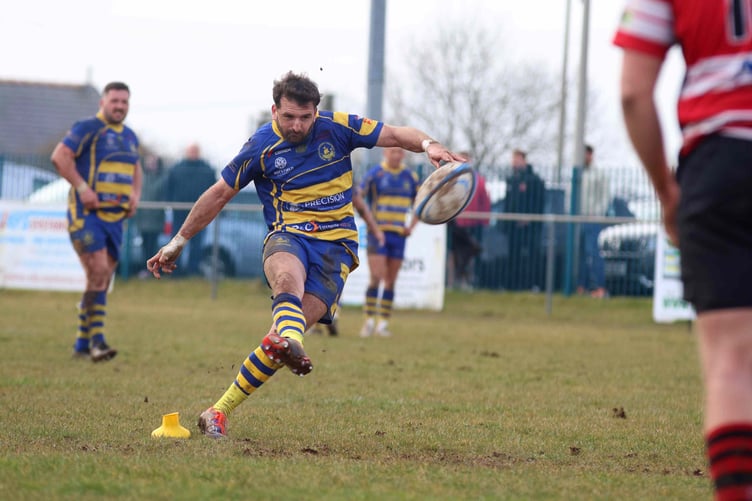 Matt Tabb kicked all 3 attempts