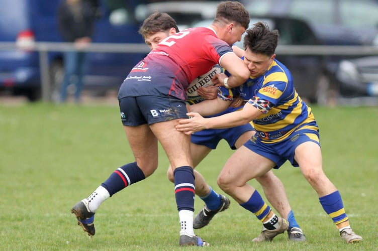 Double Dan defence No way through for Senghenydd