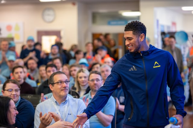 Bellingham tours Lucozade factory