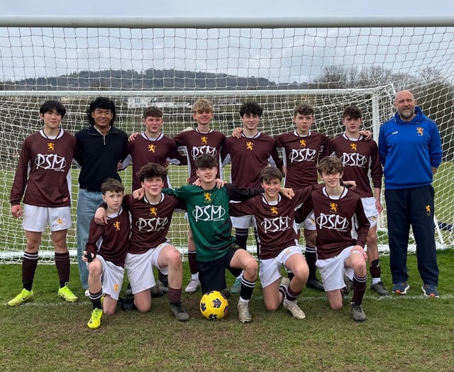 Haberdashers' U14 footballers go unbeaten all season
