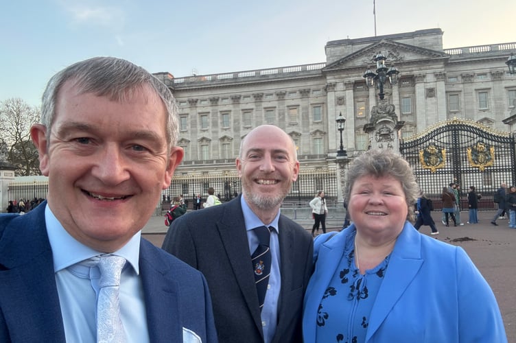 Tindle at the Palace