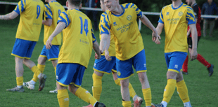 Kingfishers hit Lucas Cwmbran for six to go third