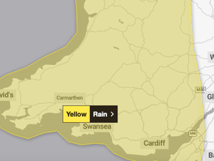 Wales braces for heavy rain as Met Office issues yellow warning