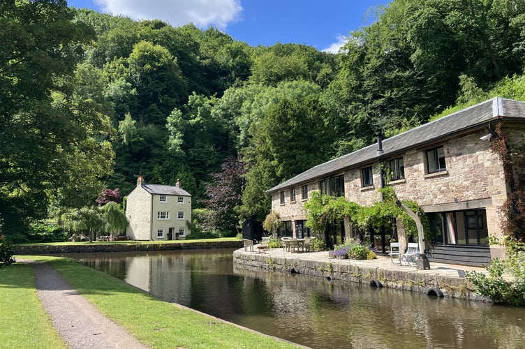 Llanfoist wharf