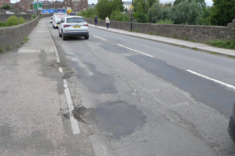 A long wait for the resurfacing of the bridge