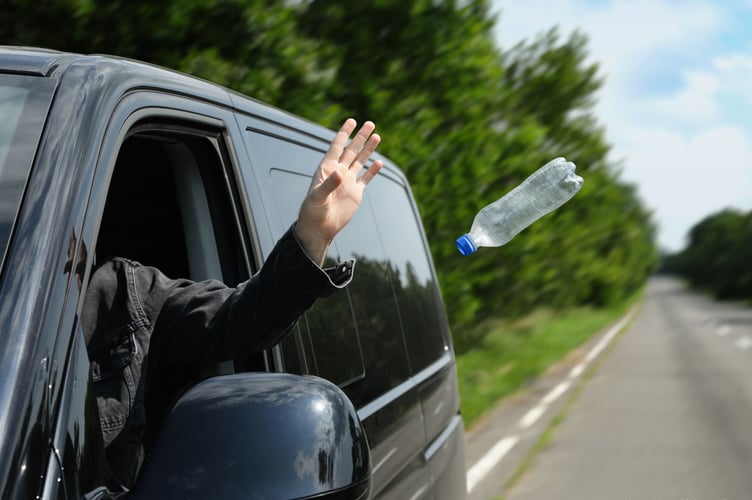 Council's powerless to fine car litter-louts