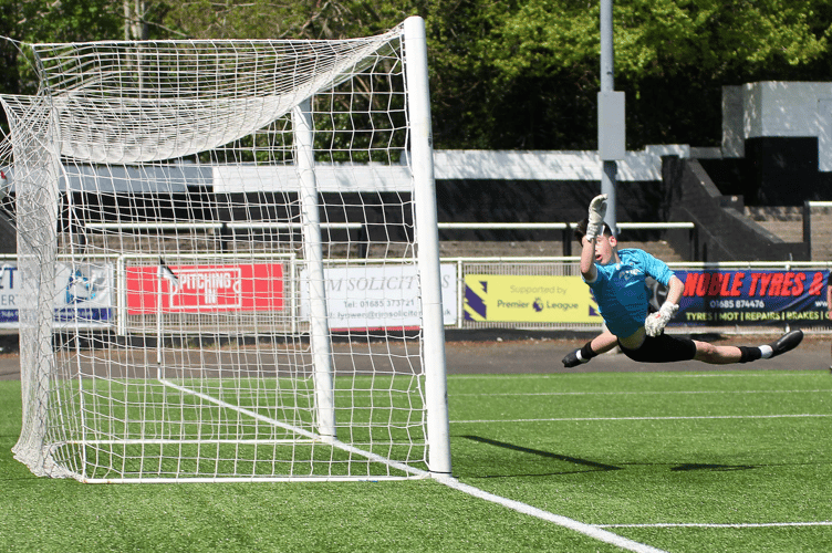 Monmouth's equaliser gave the Bryntirion keeper no chance