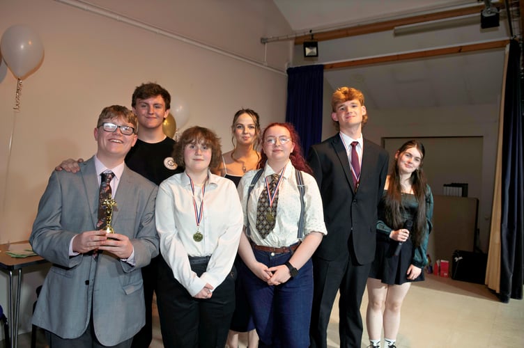 Awards for Orlena and Iwan, Harvey, Jax and Ella