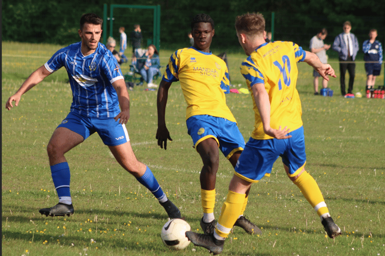 The Kingfishers finished off the league season with an 8-0 win