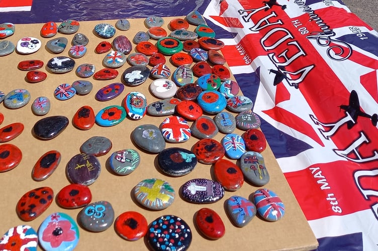 Pupils' painted stones