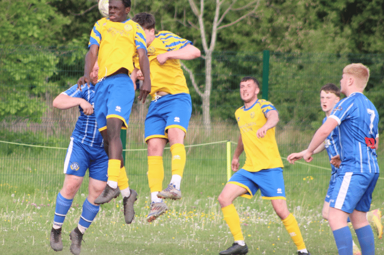 Monmouth were heads above Coed Eva in the Kingfishers' final league game