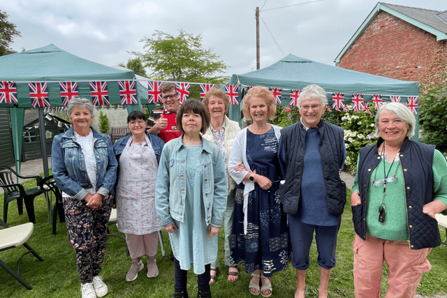 Fundraiser at Tŷ Price raises £380