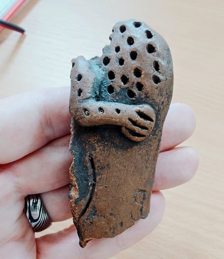 The piece of pottery found in the garden at Bridges