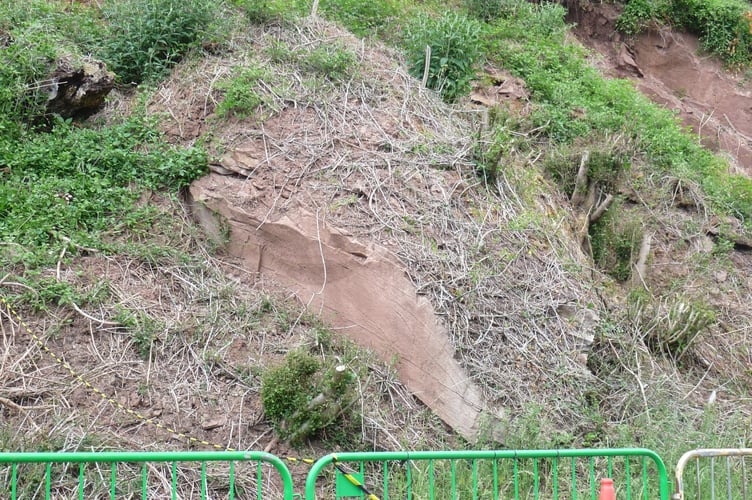 Previous rockslide at A40 site