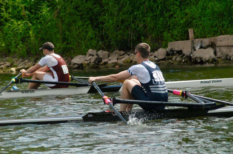Rowers put their backs into it on the Wye
