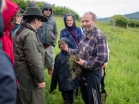 100+ Visit Square Farm for Open Day