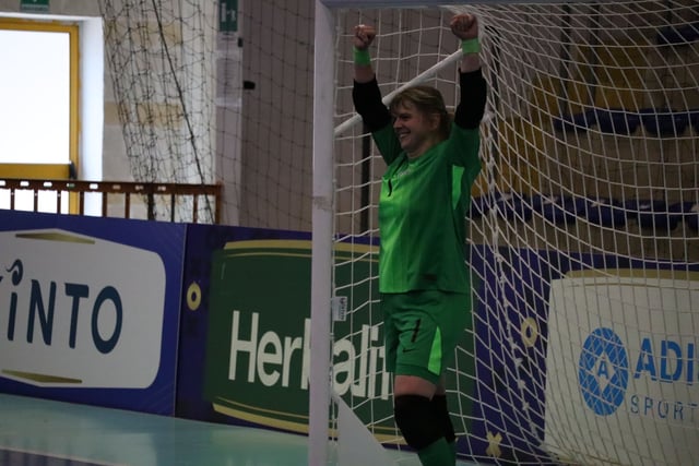 Natasha Hamm raises funds for Deaflympics