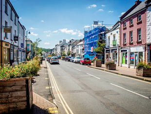 Catherine Fookes MP launches Community Hero Award in Monmouthshire 