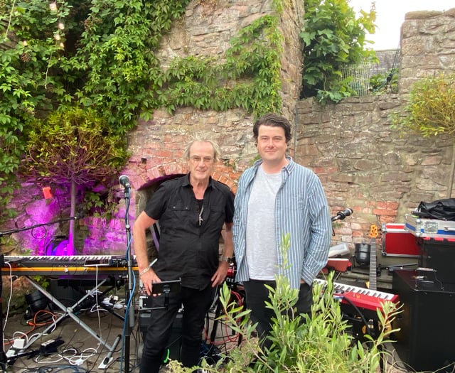 Usk Garden gig raises  £2,234 for charity