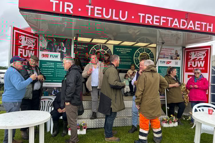 Show stand
