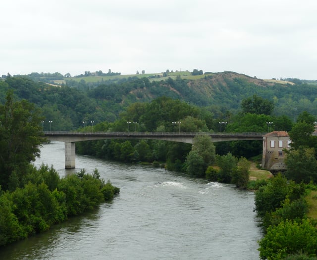 Celebrating 50 years of twinning between Monmouth and Carbonne