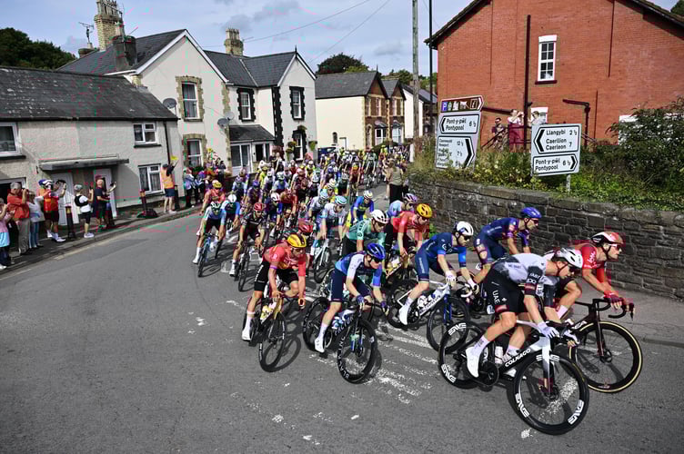 Picture by Bruce Rollinson/SWpix.com - 06/09/2025 - Cycling - 2025 Lloyds Tour of Britain - Stage 5: Pontypool to The Tumble - The Peloton
