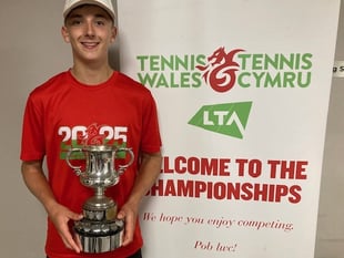Max crowned four time national champion