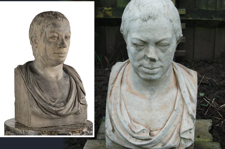    Historical bust                             