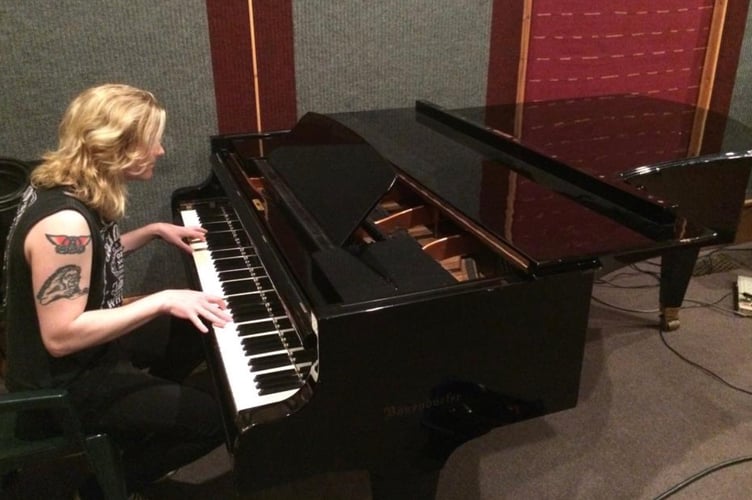 Paul Gunn of rock band Estrella plays the piano used by Freddie Mercury at Rockfield Studios