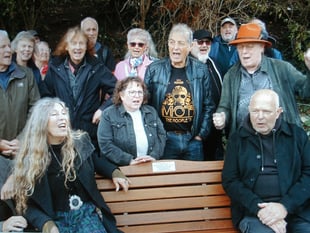 Mott the Hoople founders remembered with Wyeside memorial bench