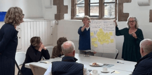 Catherine Fookes hosts 'Coffee with Cath'