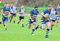 Mon momentum halted by full Nelson