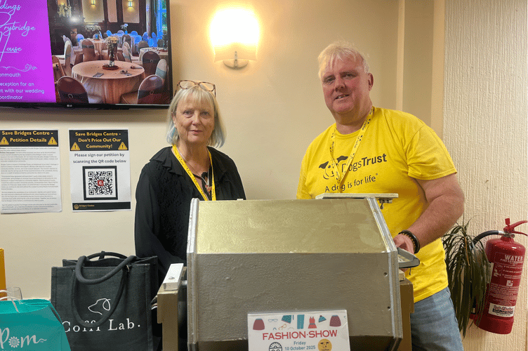 Representatives from The Dogs Trust charity
