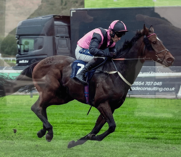 Baikal raced to victory at Ffos Las