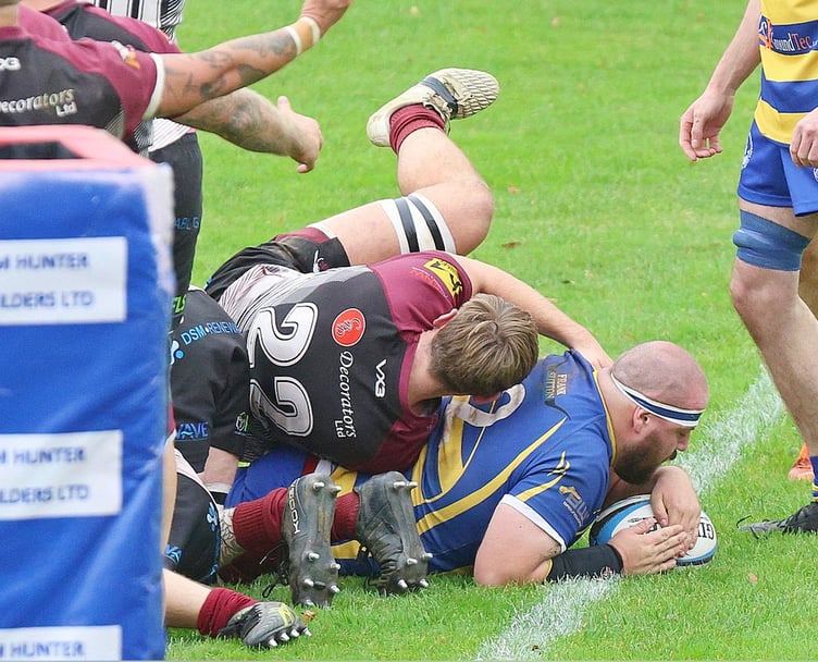 James Pardoe snaffles a try for Monmouth